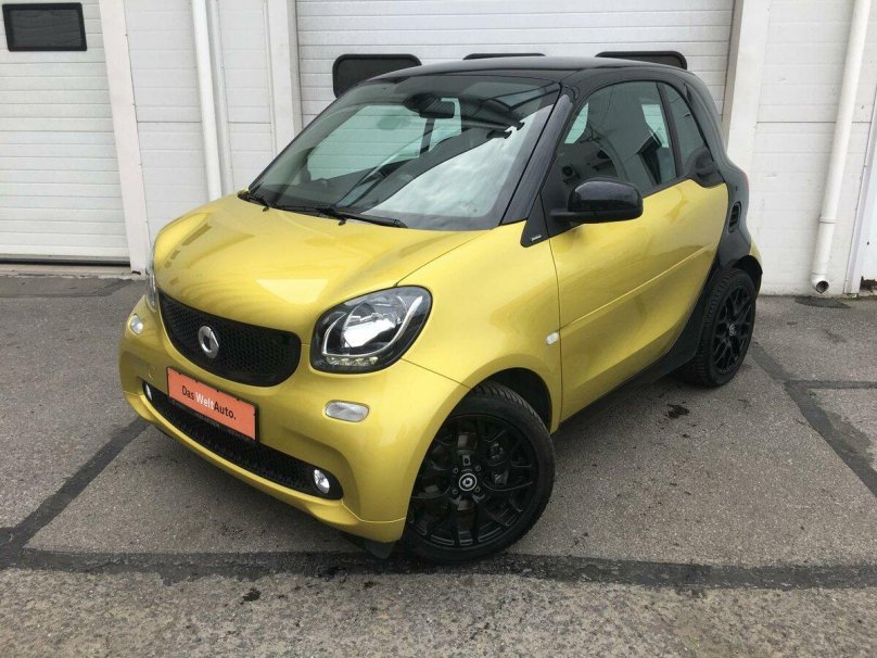 Машина смарт золотистая