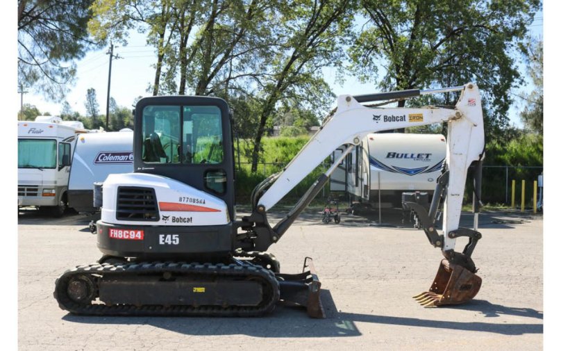 Мини-экскаватор Bobcat e45
