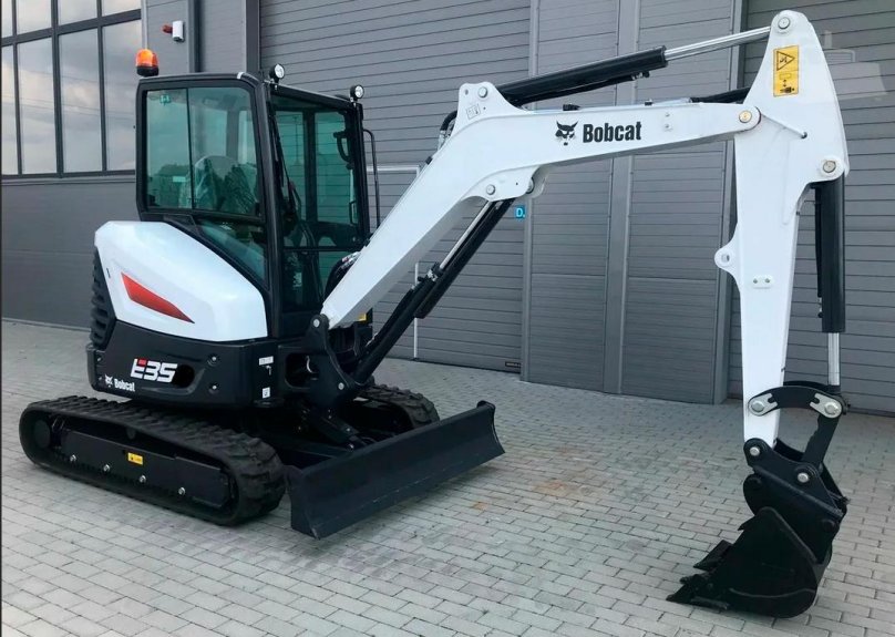 Мини-экскаватор Bobcat e35