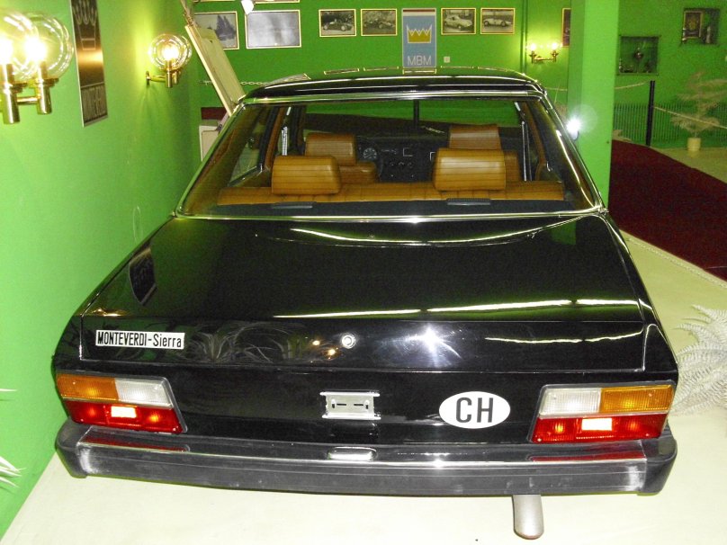 Monteverdi Sierra (1977)