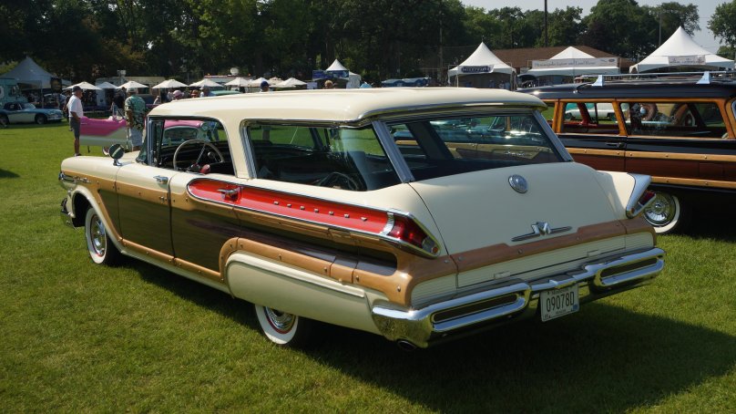Mercury Commuter Station Wagon 1957