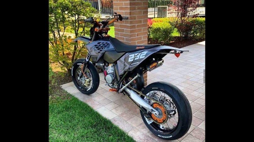 KTM 125 супермото
