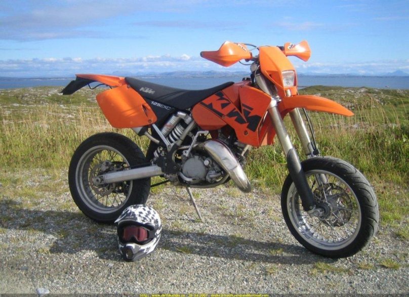 KTM 125 супермото