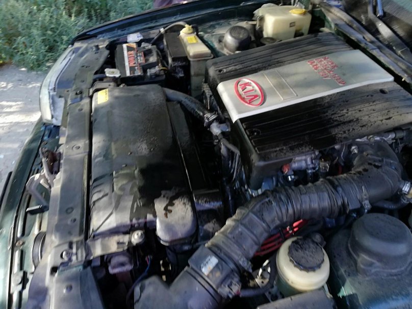 Kia Enterprise 1998 года мотор