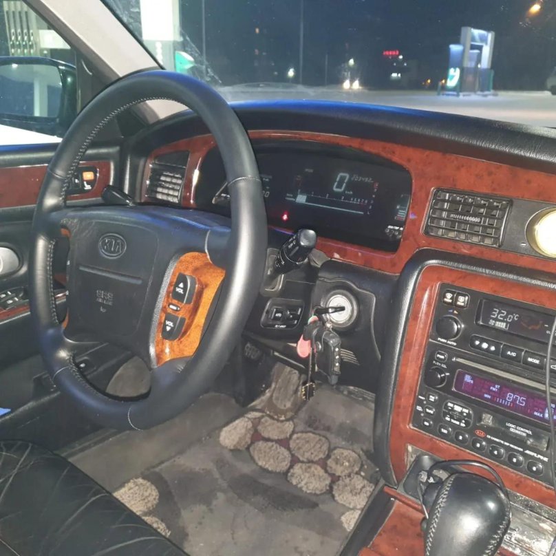 Kia Enterprise 1998 года мотор