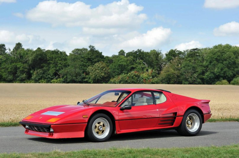 Феррари 512 BB