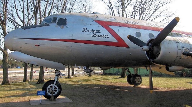 Самолёт Douglas c-54 Skymaster