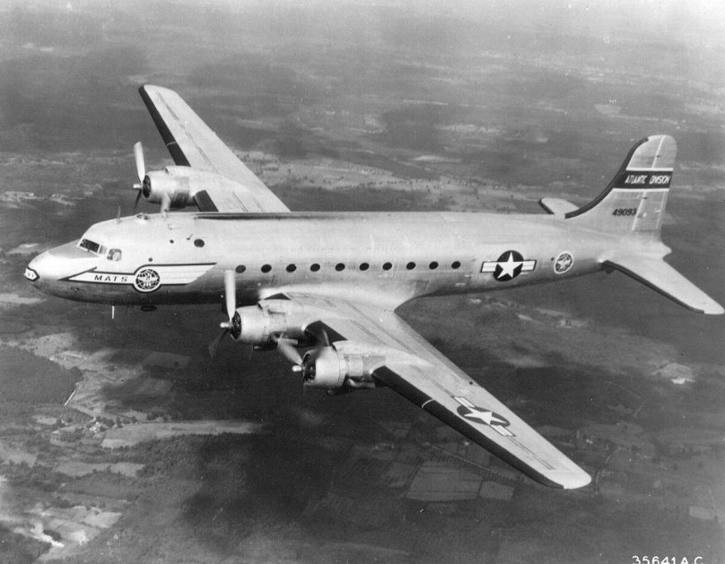 Douglas c-54d Skymaster