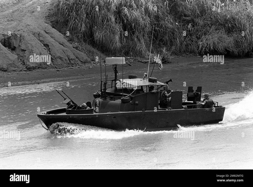 Речной патрульный катер PBR