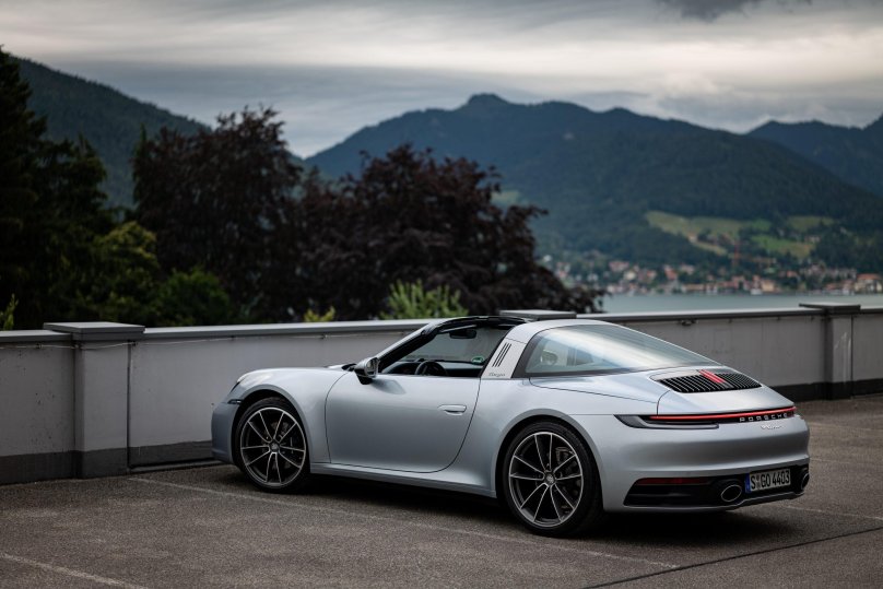 Порше 911 Targa