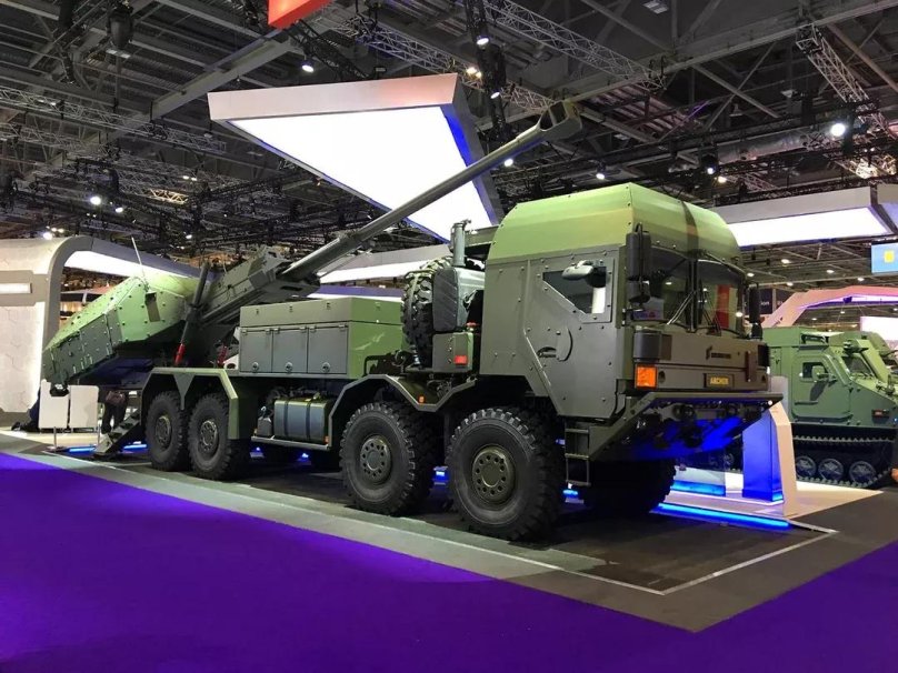 САУ Rheinmetall man 155mm