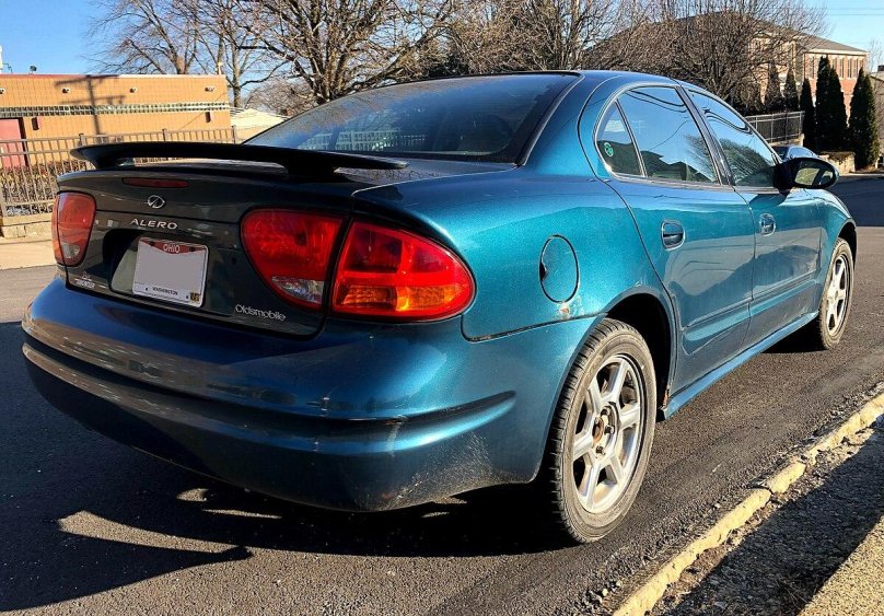 Chevrolet Alero, 2002