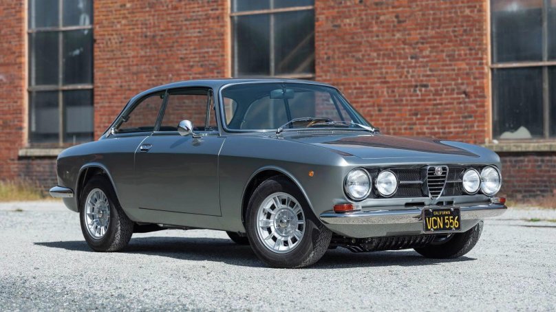 Alfa Romeo 1750 GTV