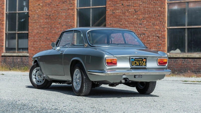 Alfa Romeo 1750 gt veloce