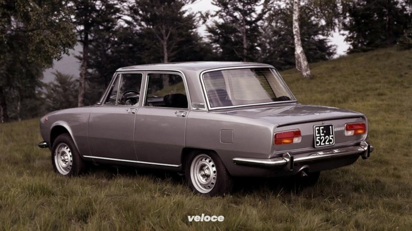 Alfa Romeo 2000