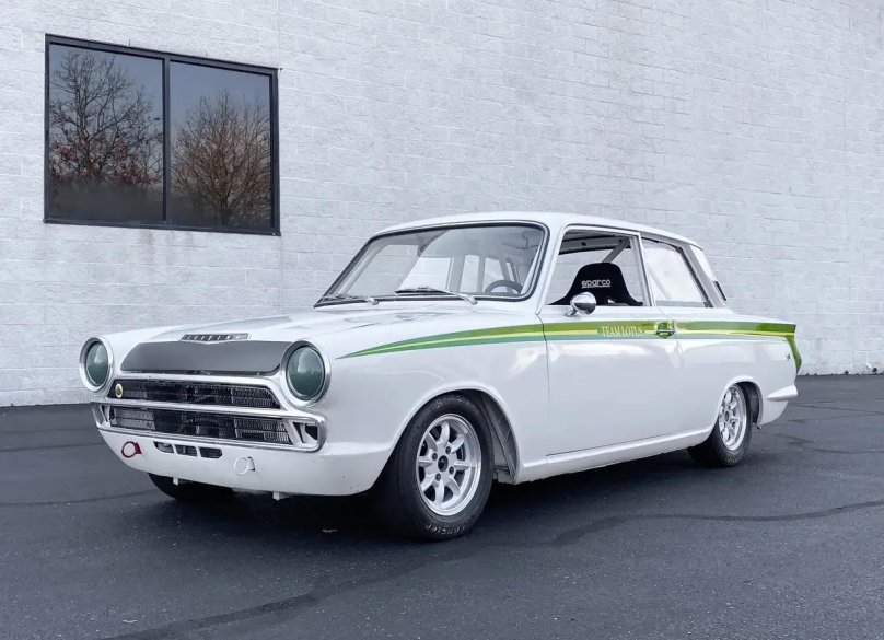 Lotus Cortina