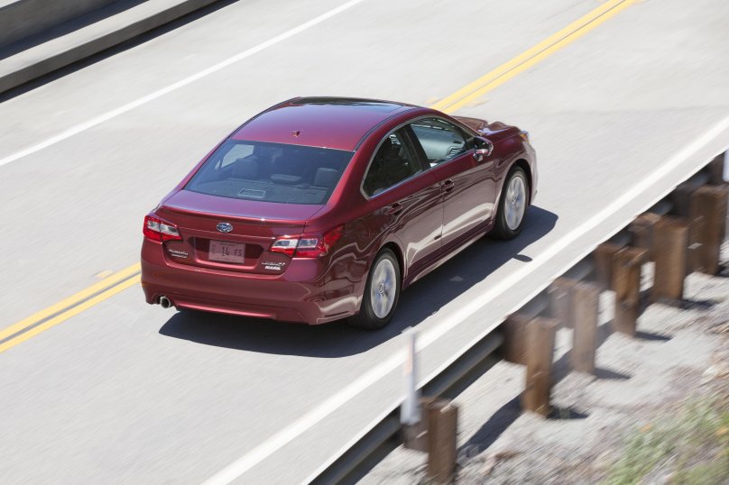Subaru Legacy 6 поколение