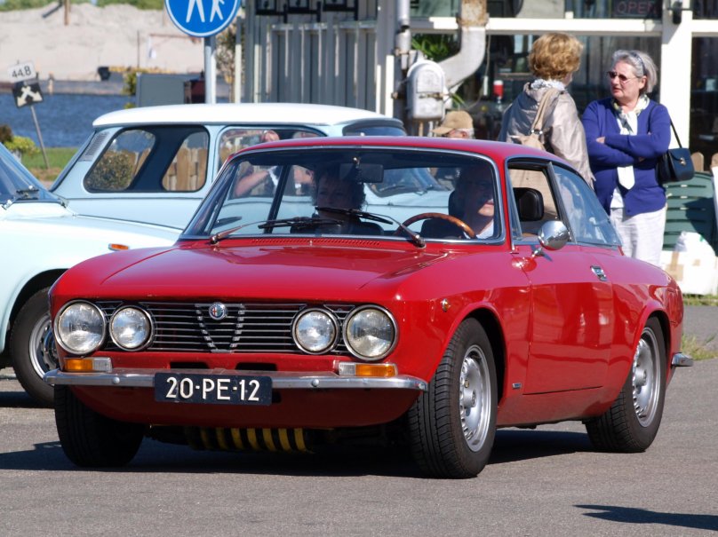 Alfa Romeo 1300 Junior