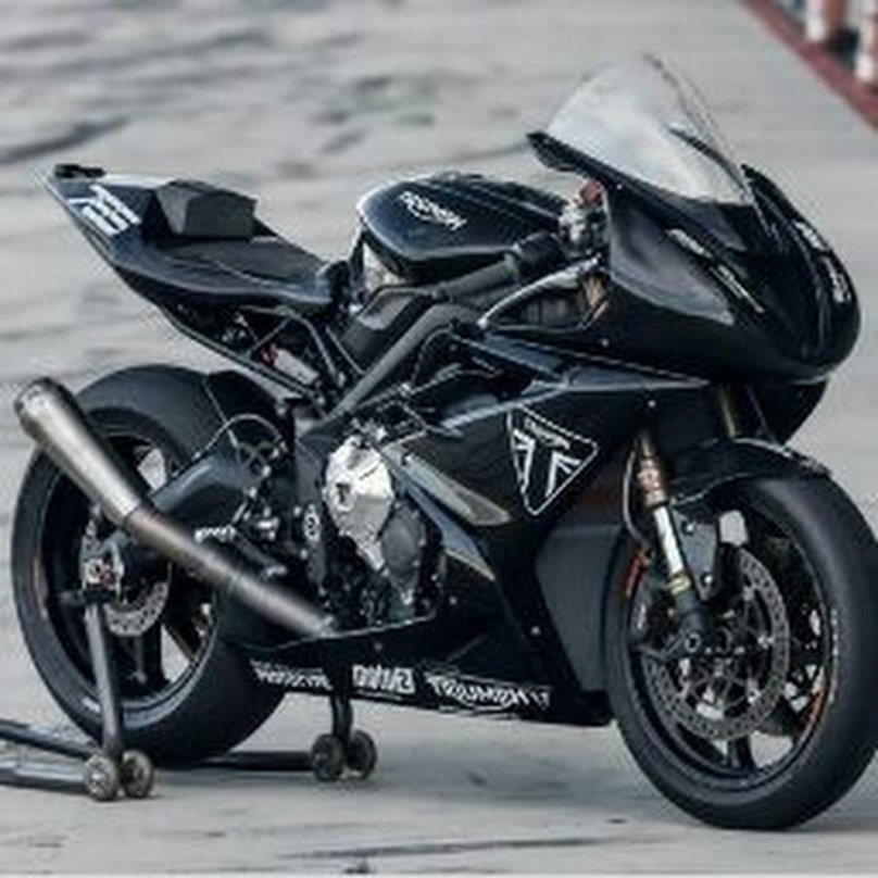 Triumph Daytona 2021