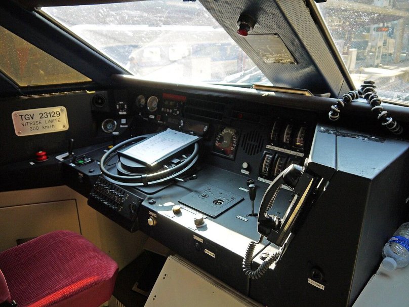 TGV Duplex кабина