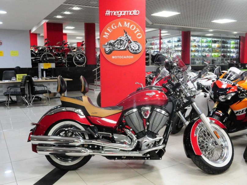 Красный круизер