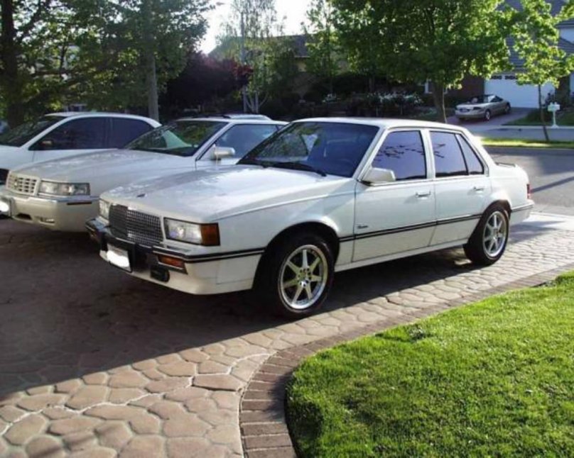 Кадиллак Симаррон 1988