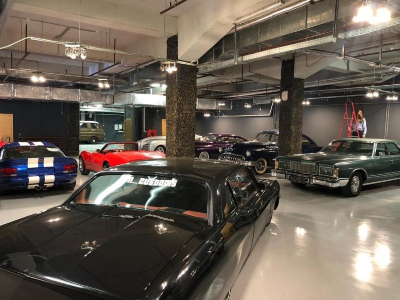 Музей ретро автомобилей Крымский мост