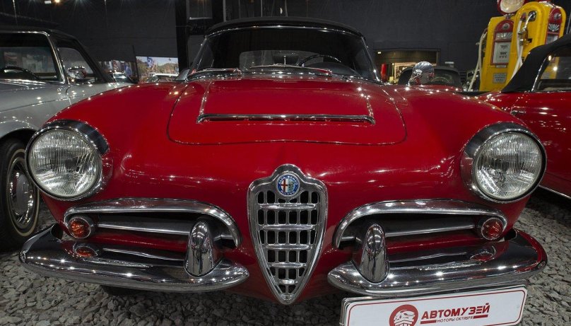 Музей ретро автомобилей Самокатная