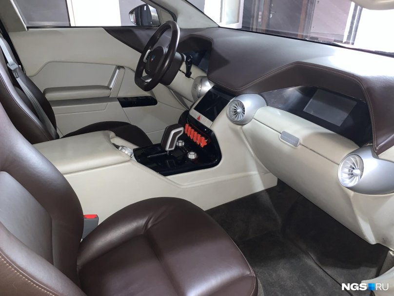 Marussia f2 салон