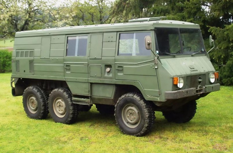 Pinzgauer 712m