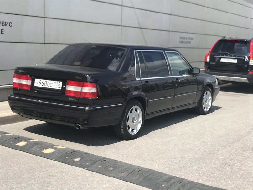 Volvo 960 Royal