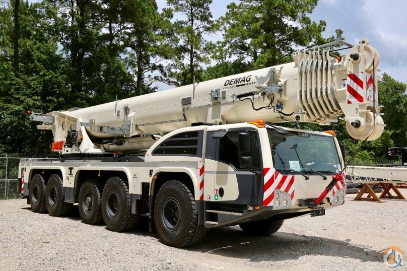 Автокран Демаг