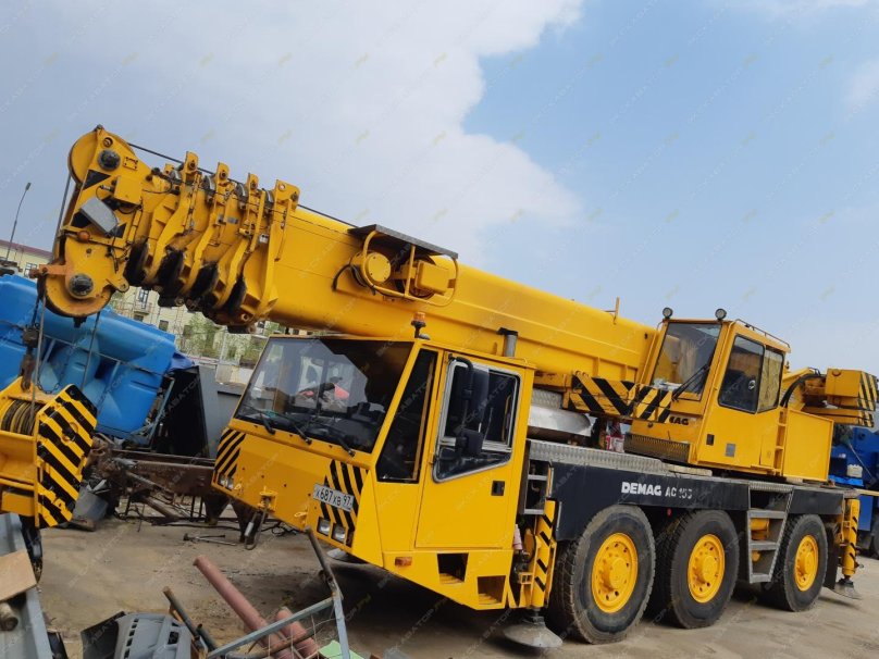Faun HK Demag Crane