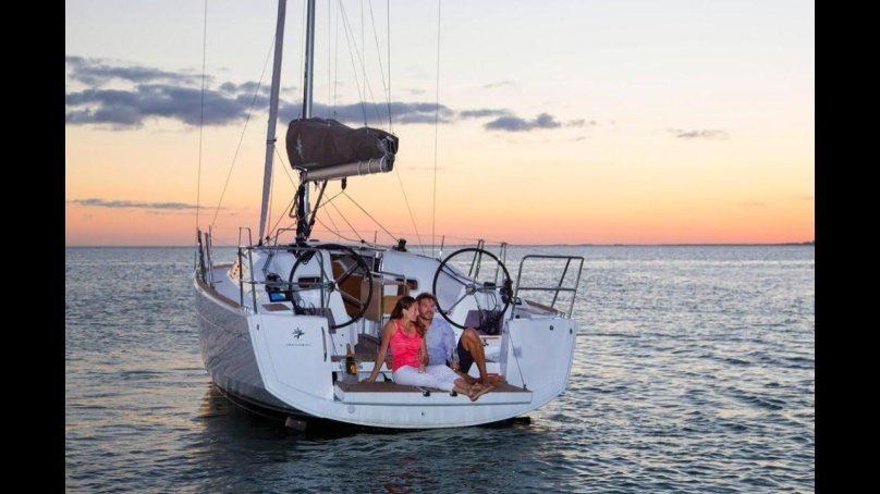 Sun Odyssey 349 2015