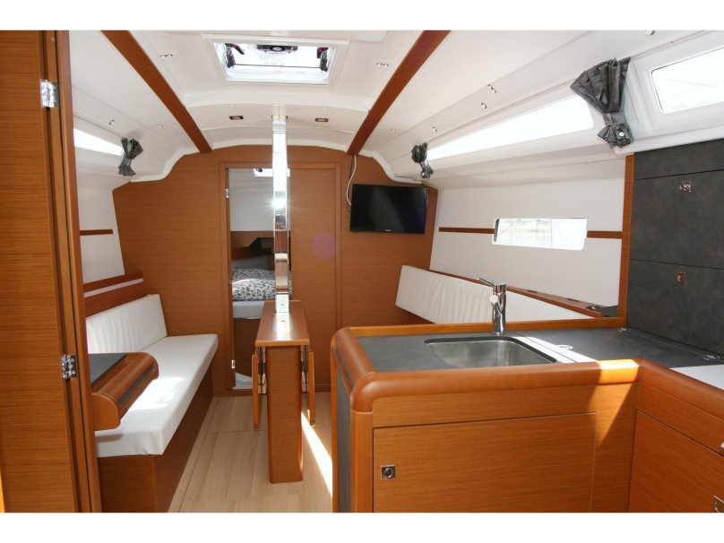 Sun Odyssey 349 Marie