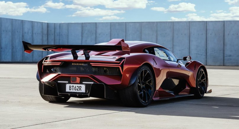 Brabham bt62 жёлтый
