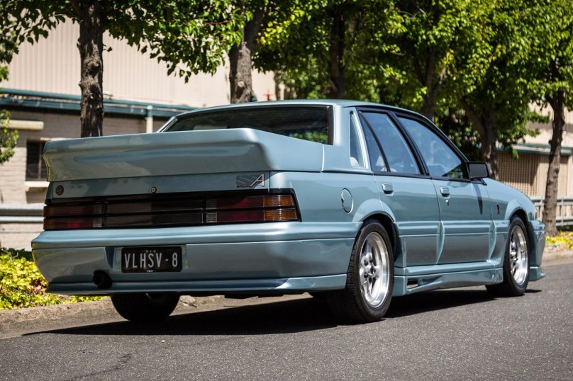Holden VL Commodore Group a SV