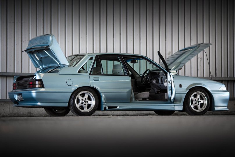 Holden Commodore HSV SS Group a