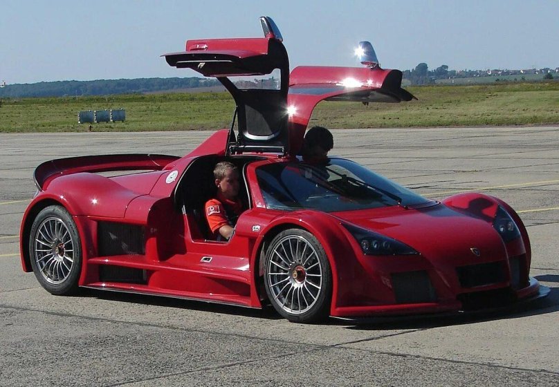 Gumpert Apollo Sport