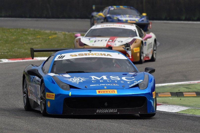 Феррари челендж Трофео Пирелли