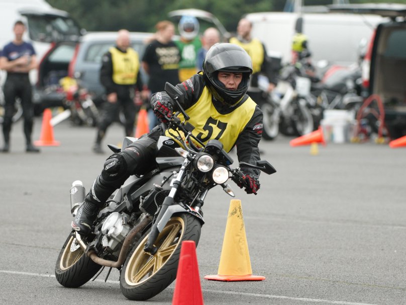 Джимхана на мотоцикле