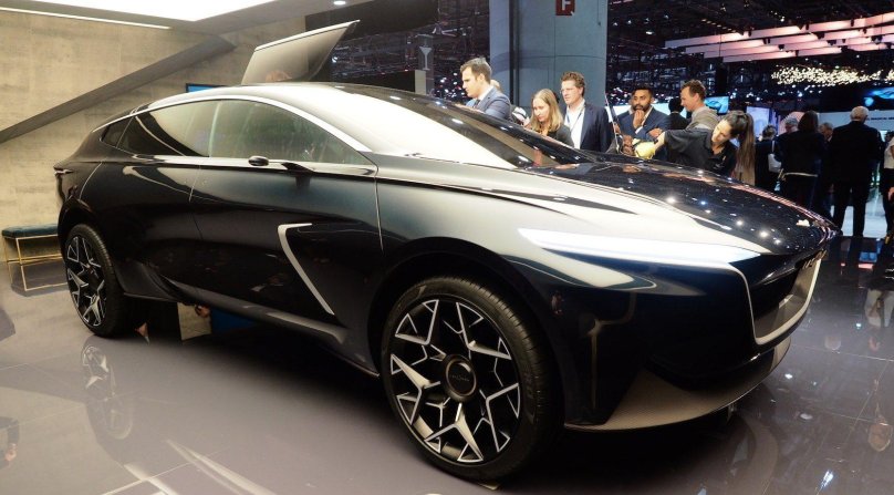 Aston Martin Lagonda Concept 2022