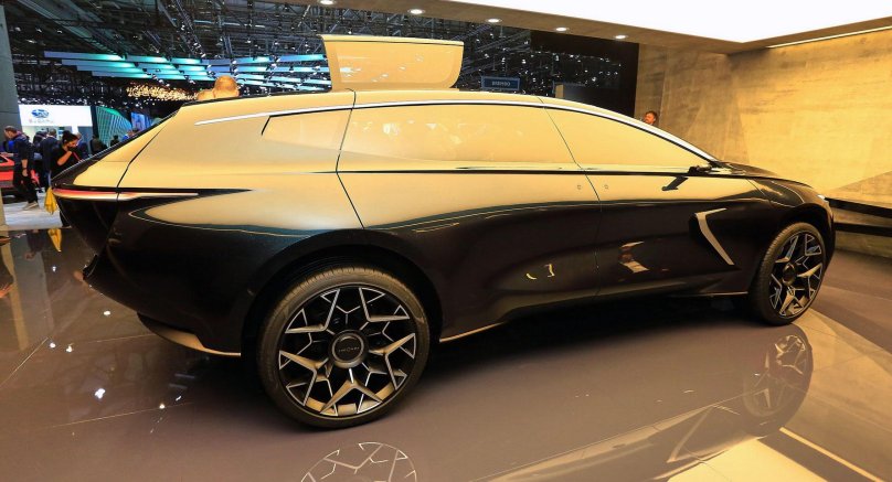 Aston Martin Lagonda 2019