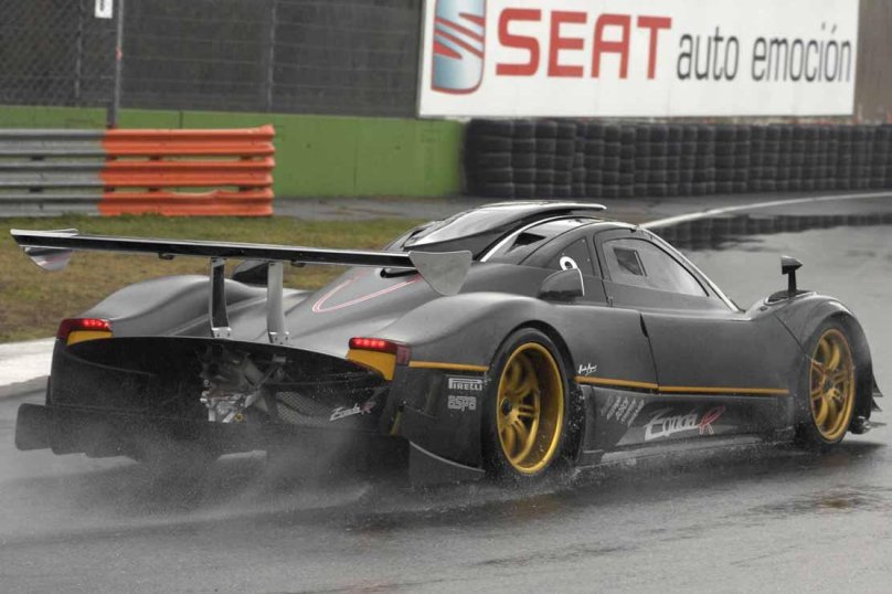 Pagani Zonda r 2009