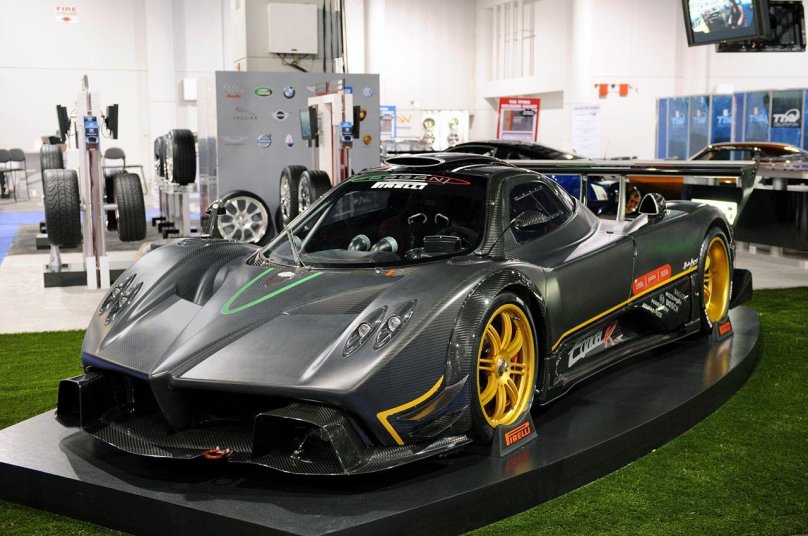 Pagani Zonda r 2009