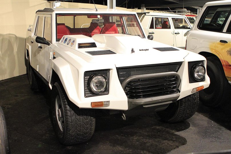 Lamborghini lm002 Blueprint