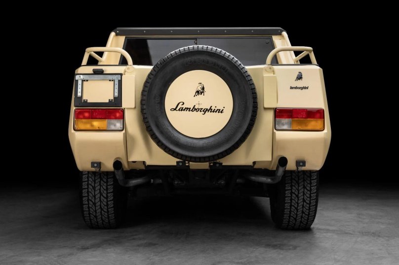 Ламборгини внедорожник lm002