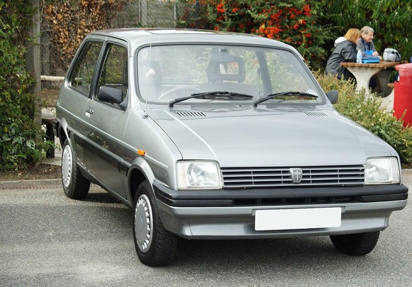 Остин Ровер