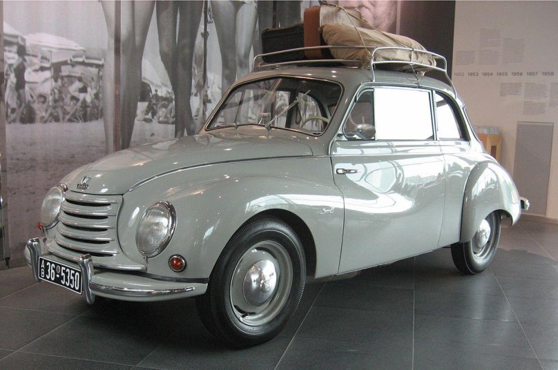 Автомобиль DKW f8