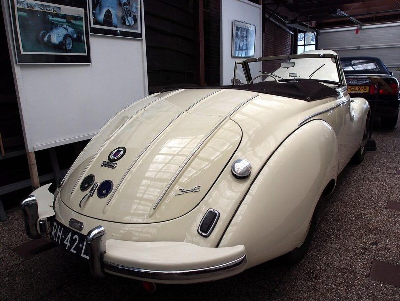 Покраска капота автомобиля auto Union